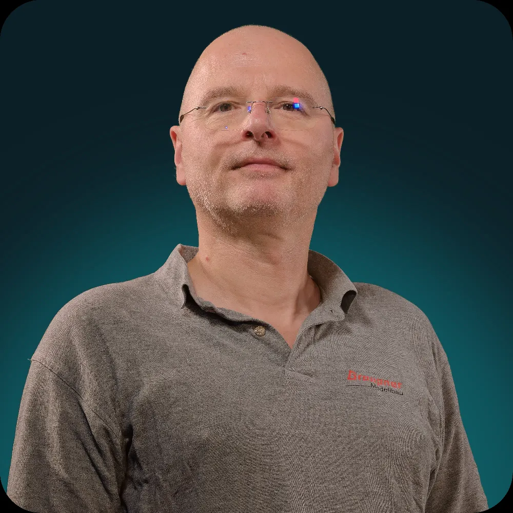 Portrait de Arnaud DOUVILLE