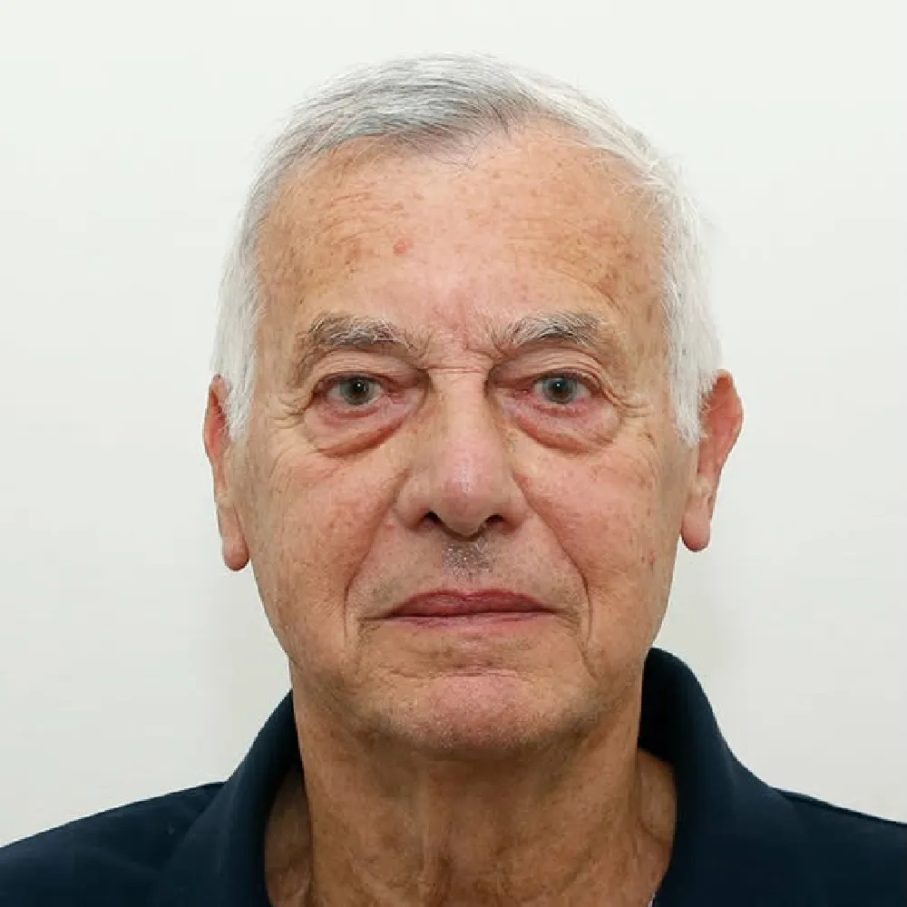 Portrait de Bernard PERRET