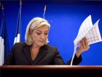 La Question qui T.U.E. : Conférence de presse de Marine Le Pen à La Réunion le 08/02/2012