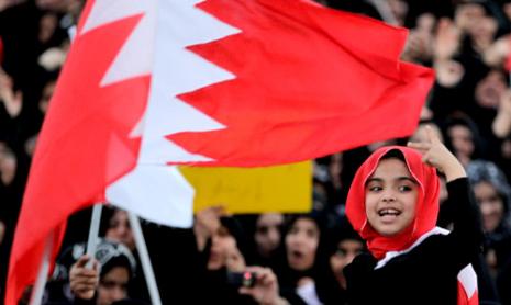 Comprendre l'alignement complet de l'UE et de la politique française sur Washington avec le Bahreïn