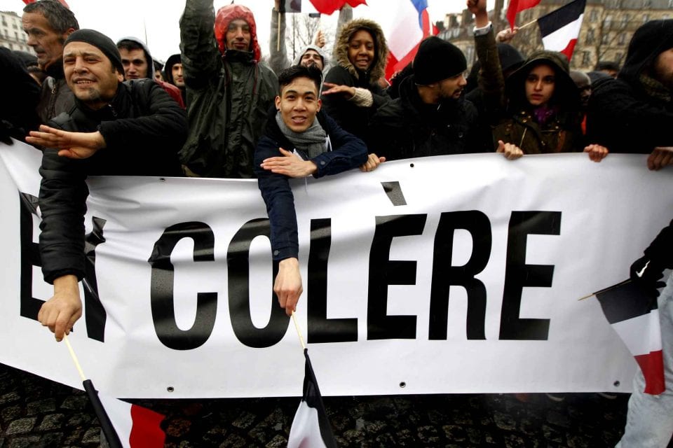 Le double-jeu du FN sur le « Jour de Colère » confirmé par Paul-Marie Coûteaux