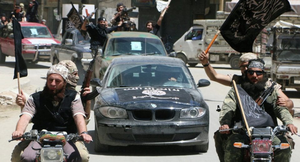 Les pilotes américains et de l'Otan ont interdiction de bombarder les terroristes de Al-Qaïda et Al-Nosra, financés et armés par l'occident