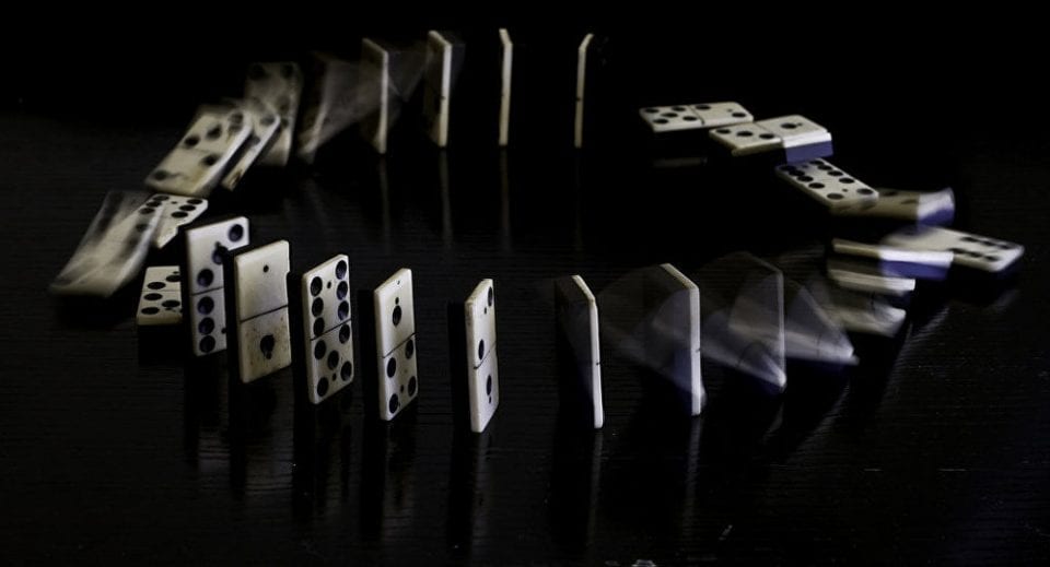 Le président de la République tchèque appelle à organiser un référendum sur la sortie de l'UE et de l'OTAN