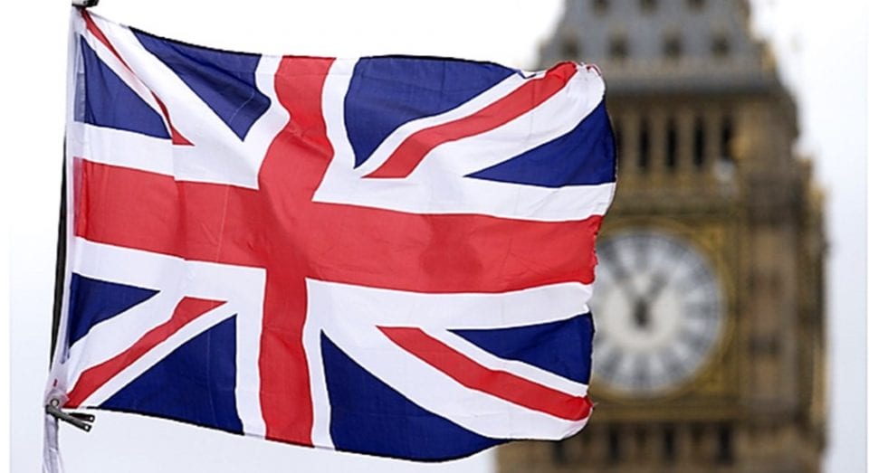 CONFIRMATION TRIOMPHALE DU PROGRAMME DE L'UPR == la Première ministre britannique annonce qu'elle activera l'article 50 du T.U.E. avant fin mars 2017 pour « faire du Royaume-Uni un pays de nouveau souverain et indépendant ».