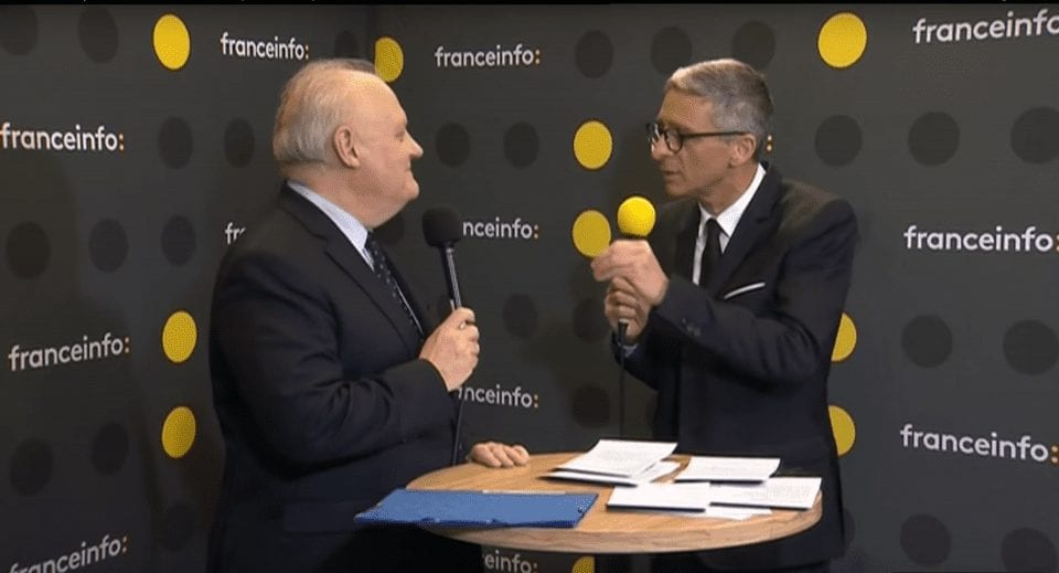 Interview de François Asselineau sur FranceInfo à l'issue du Salon de l'Association des maires de France (AMF)