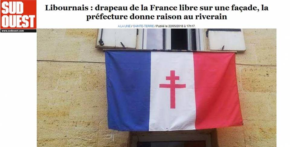 Le ministère de l'Intérieur donne raison au militant UPR qui a pavoisé sa maison du drapeau de la France Libre malgré l'opposition du maire ! == NOUS APPELONS NOS ADHÉRENTS ET SYMPATHISANTS À L'IMITER !