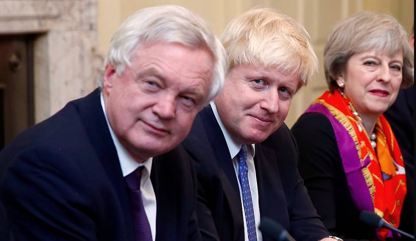 Après la démission des deux ministres pro-Brexit les plus importants  : LES ENSEIGNEMENTS DE LA CRISE POLITIQUE AU ROYAUME-UNI