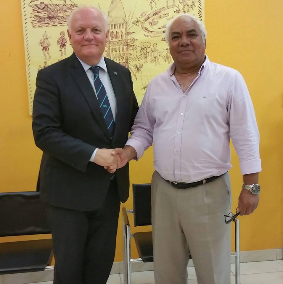 François Asselineau à été reçu très chaleureusement par M. Neko Hnepeune, président de la province des îles Loyauté (Nouvelle Calédonie)