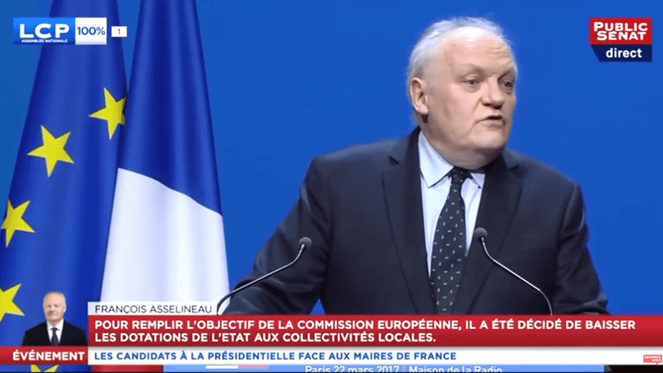 Alors que Macron se défile lâchement, François Asselineau se rendra ce jeudi 22 novembre 2018 au 101e Congrès de l'Association des maires de France (AMF).