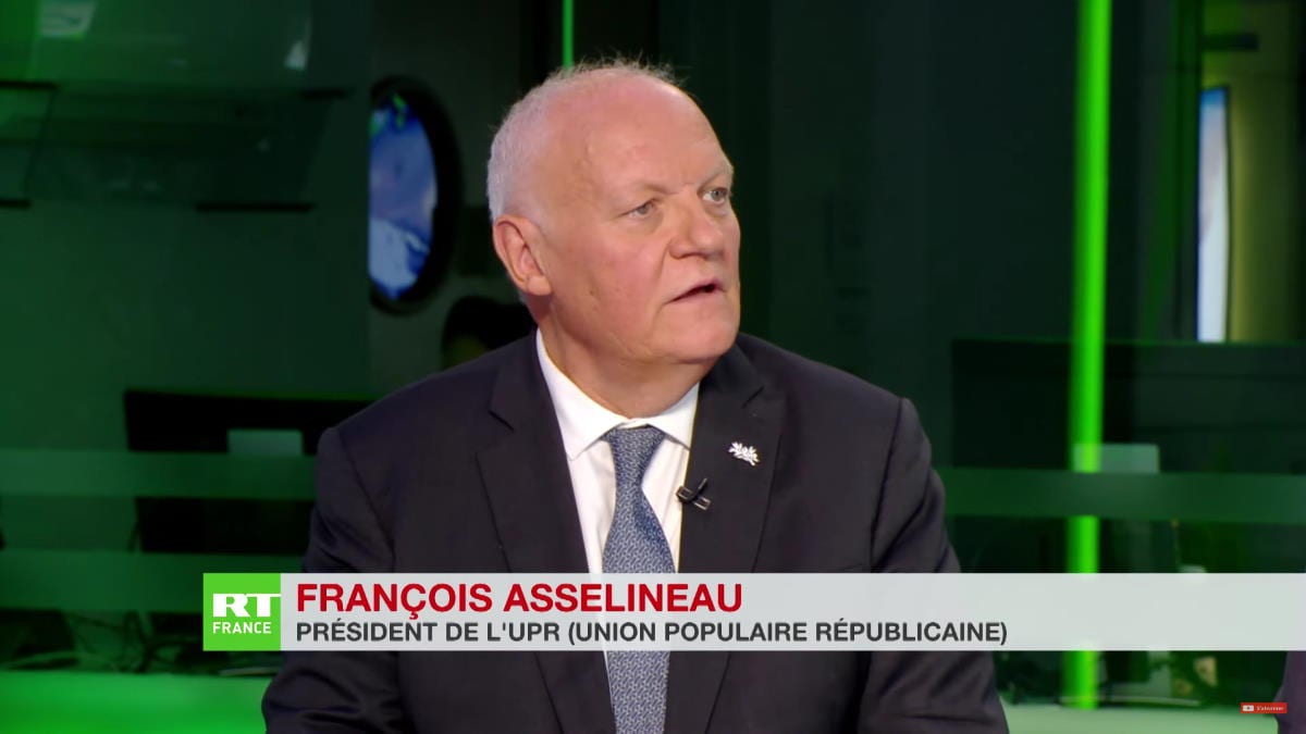 9 septembre 2019 : François Asselineau invité de RT France pour commenter en direct la conférence de presse intergouvernementale franco-russe de Moscou.
