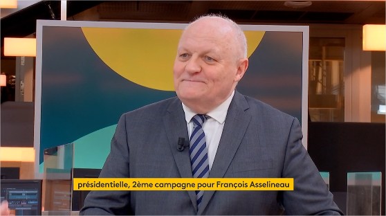 François Asselineau invité d'Anne Bourse sur France Info – 21/02/2022