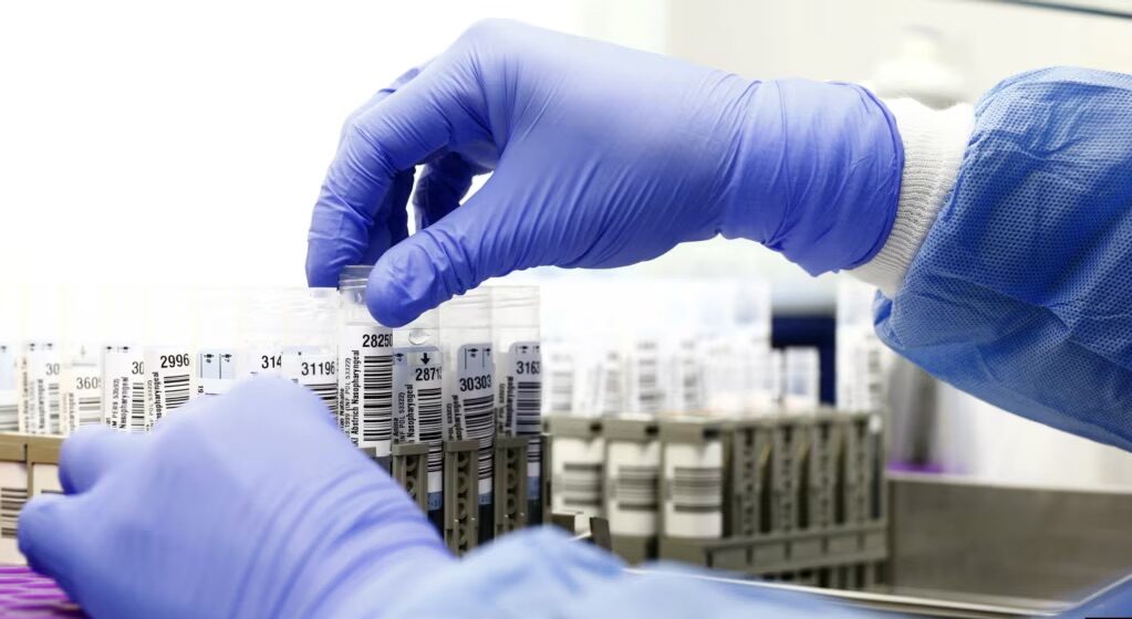 Les révélations de Tulsi Gabbard sur le scandale des laboratoires biologiques secre…