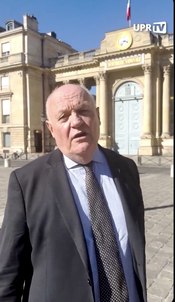 François Asselineau reçu par Philippe Juvin pour consultation