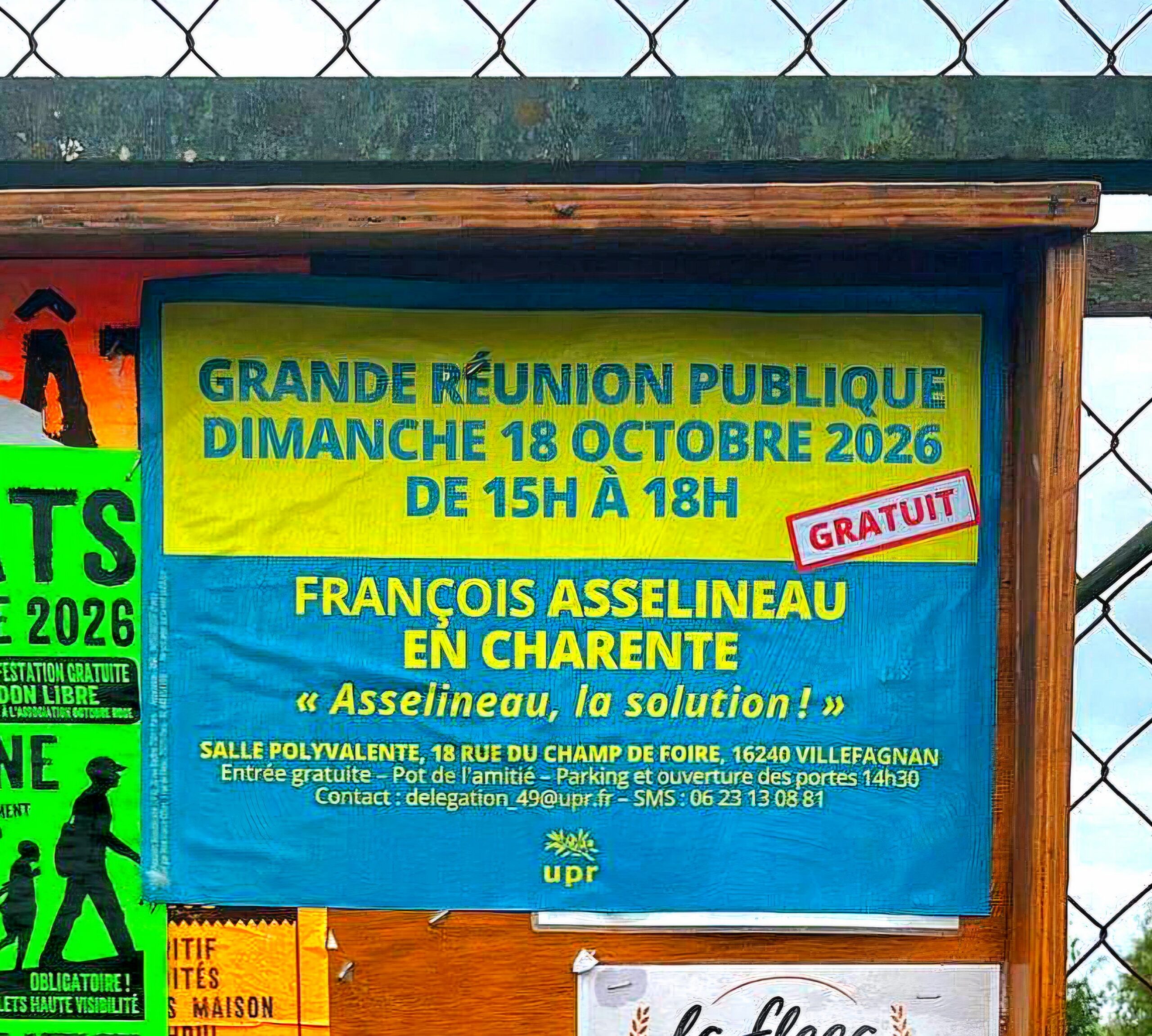 Réunion publique de François Asselineau à Villefagnan en Charente