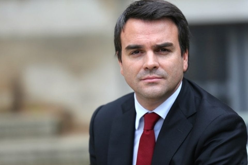 Portrait d'un énième escroc du marigot politique