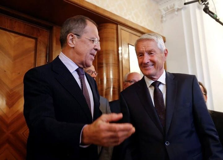     Thorbjørn Jagland à Moscou, en grande conversation amicale avec Serguei Lavrov. La mésaventure survenue ce 3 mars 2015 à Oslo à Thorbjørn Jagland ne découle-t-elle pas du fait que les présidences du Conseil de l'Europe et du Comité Nobel de la Paix  sont devenues inconciliables, du fait de la Nouvelle Guerre Froide initiée par Washington contre Moscou ? 