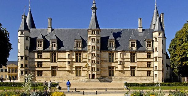 Bilan de mon déplacement à Nevers : Des médias plus attentifs, des adhésions, et des témoignages de spectateurs venus du PCF et du FN