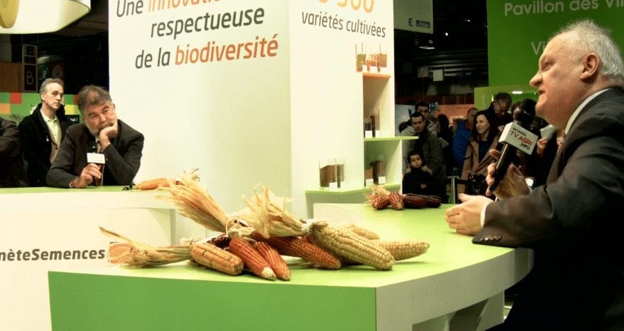 François Asselineau au Salon international de l'agriculture 2015