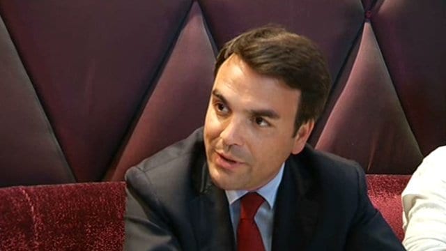 Nouvelle pantalonnade gouvernementale : Le tout nouveau ministre du commerce extérieur est viré au bout de 9 jours, probablement pour fraude fiscale