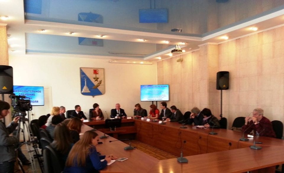 Nombreuses répercussions médiatiques en Russie de la visite officielle de la délégation de l'UPR en Crimée Nombreuses répercussions médiatiques en Russie de la visite officielle de la délégation de l'UPR en Crimée